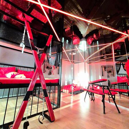 Bdsm Apartman V Bratislave -Adults Only Bratislava Bagian luar foto
