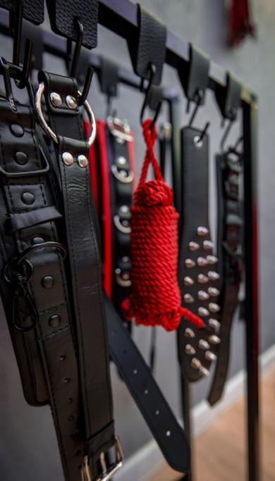 Bdsm Apartman V Bratislave -Adults Only Bratislava Bagian luar foto