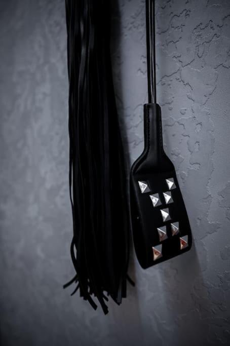 Bdsm Apartman V Bratislave -Adults Only Bratislava Bagian luar foto