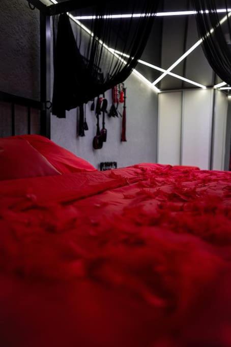 Bdsm Apartman V Bratislave -Adults Only Bratislava Bagian luar foto